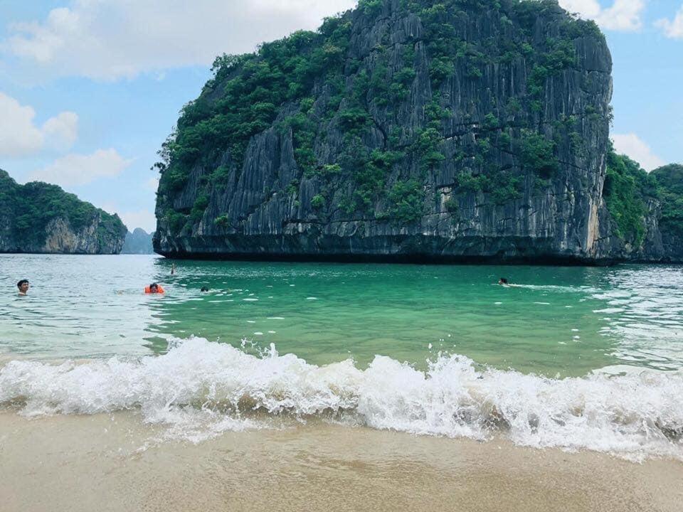 Hoang Phuc Home - Hotel Cat Ba Chan Chau Экстерьер фото