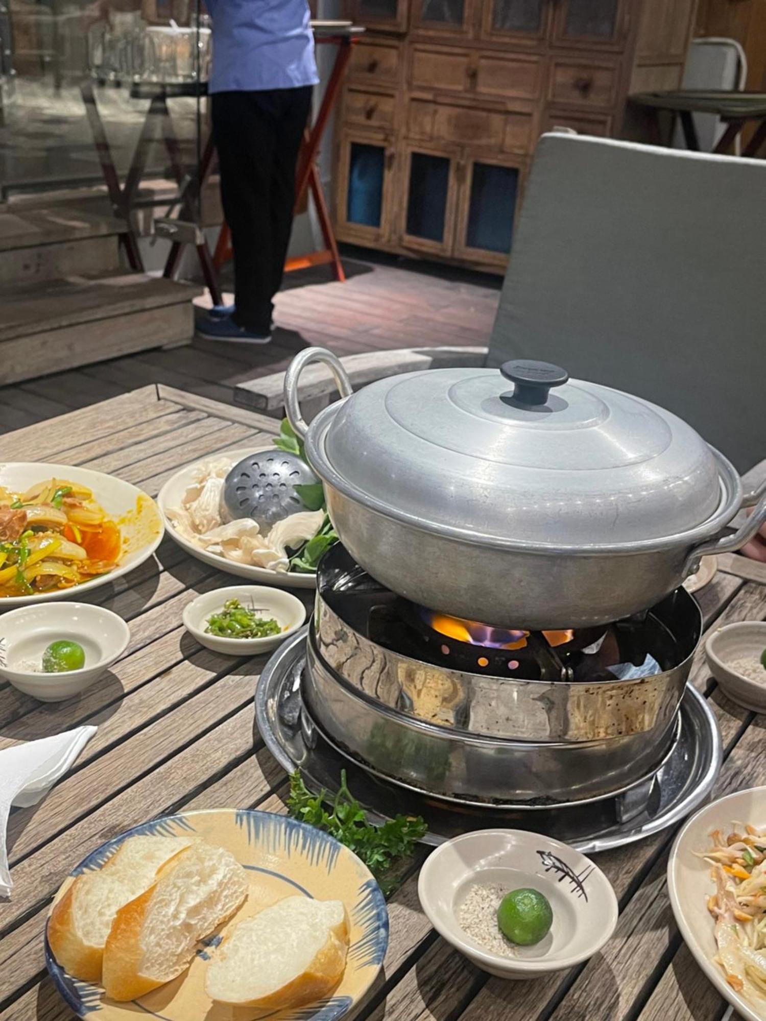 Hoang Phuc Home - Hotel Cat Ba Chan Chau Экстерьер фото